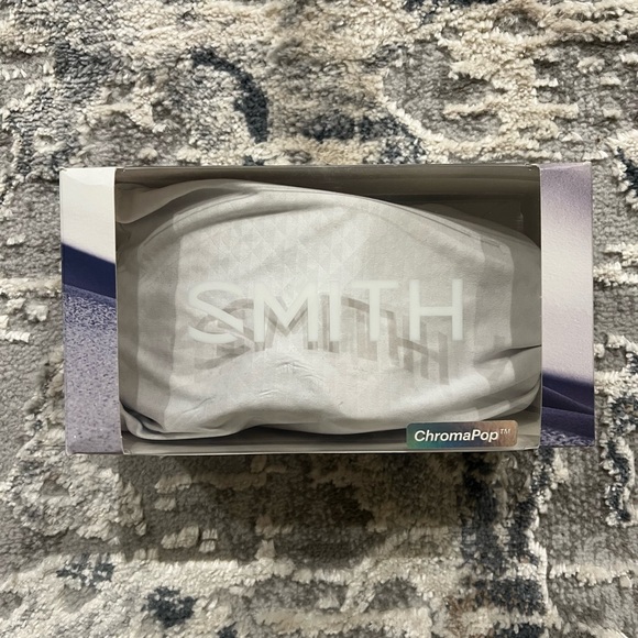 SMITH snowboarding or skiing goggles - Picture 4 of 5